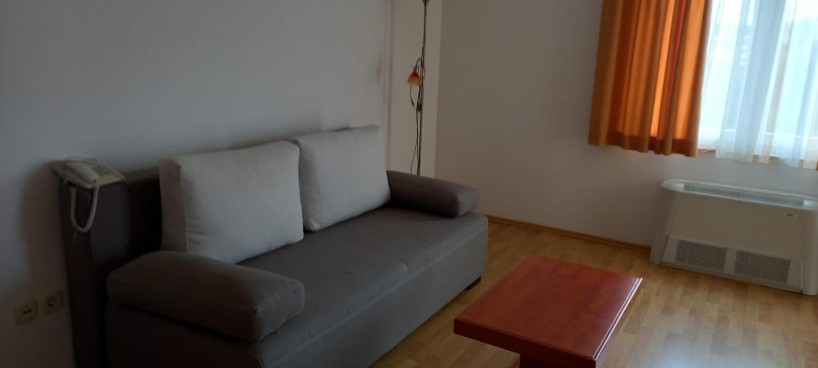 Bed&Breakfast Jugo Novalja Exterior foto