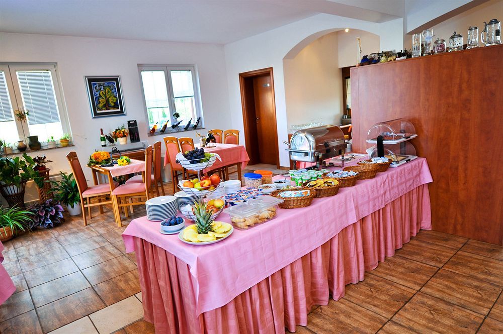 Bed&Breakfast Jugo Novalja Exterior foto